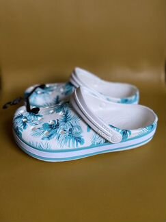 Кроксы белые женские с листьями оригинал