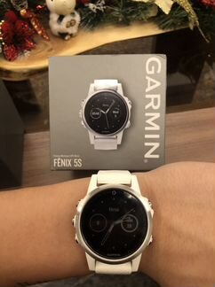 Часы garmin fenix 5s