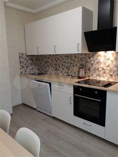 2-к квартира, 54 м², 5/14 эт.