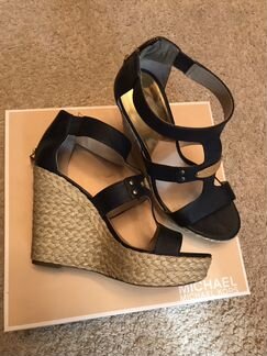 Босоножки Michael Kors