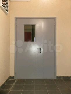 Противопожарная дверь, люки, технические двери