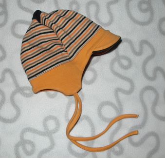 Шапочка с козырьком на завязках Jamiks, ог 44-47 с