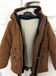 Продам куртку C&A