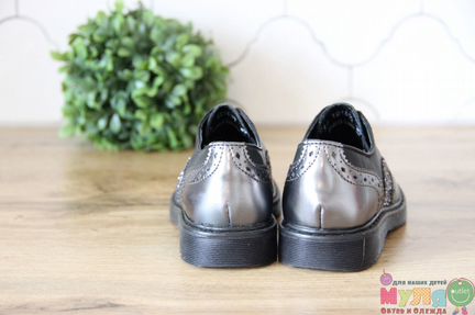 Лоферы ботинки новые Италия 28 30 р